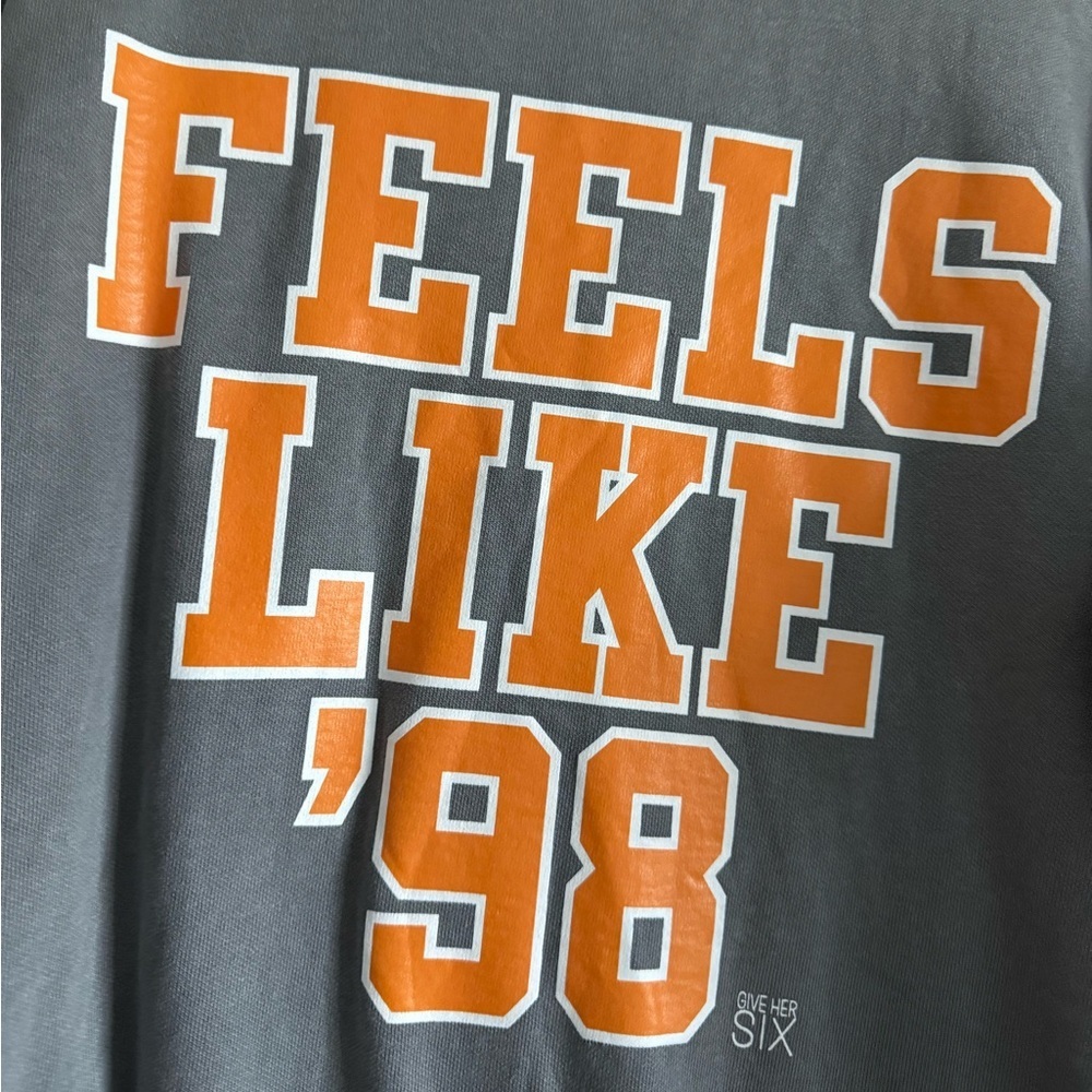 Give Her Six Tennessee Volunteers Feels Like '98 Comfort Colors Sweatshirt - Picture 4 of 6